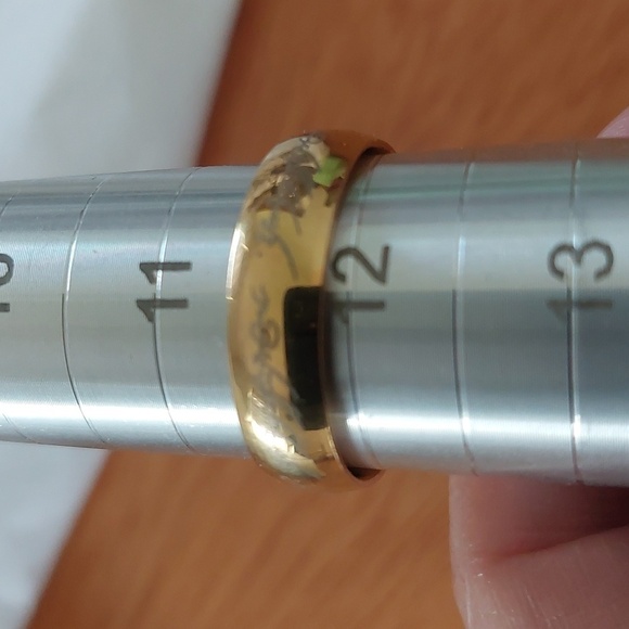 Goldtone LORD OF THE RINGS Band Ring Inscription Sz 11.5 - Picture 6 of 6